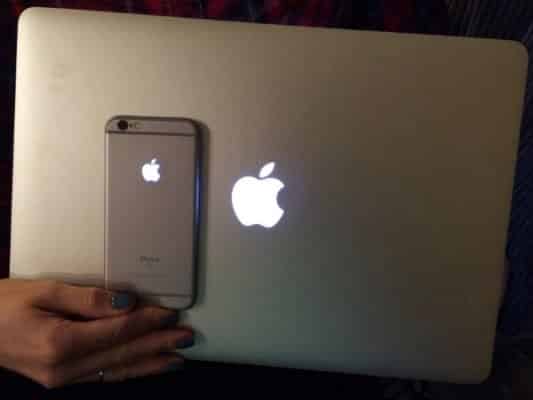 learn-how-to-light-up-the-apple-logo-on-your-iphone-elite-readers